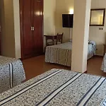 Otel Vegas 2*