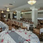 Vegas Ξενοδοχείο