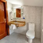 Hotel Vegas 2*