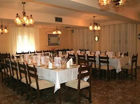 Vegas 2* Burgo
